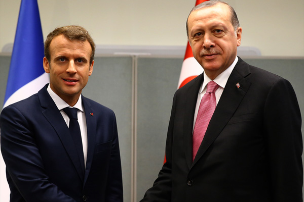 Erdoğan, Macron ile görüştü