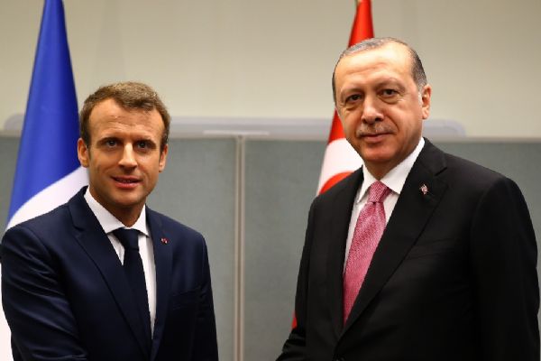 Cumhurbaşkanı Erdoğan Macron ile görüştü
