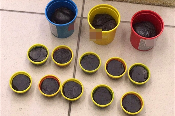 Oyun hamurlarından uyuşturucu çıktı