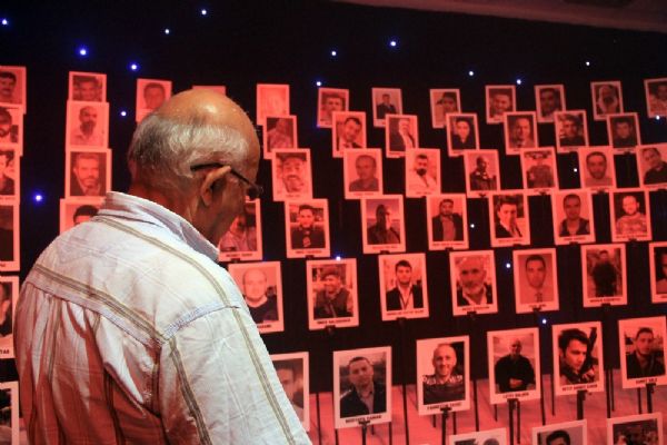 Taksim Metrosu'nda 15 Temmuz yolculuğu