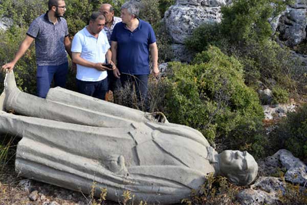 Atatürk heykelini ormana atanlar yakalandı