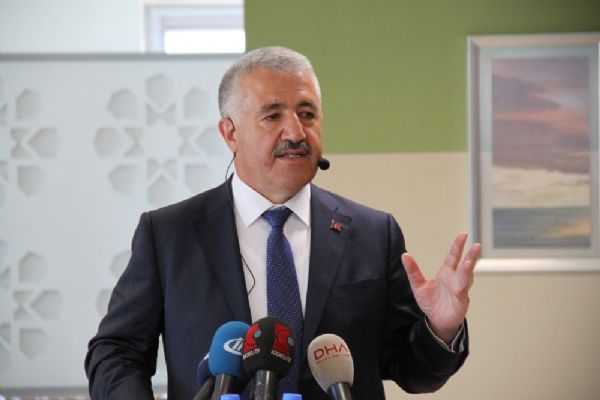 Servis yönetmeliğinde üç bakanlık birden çalışıyor yapıyor