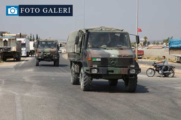 Komandolar sınırda