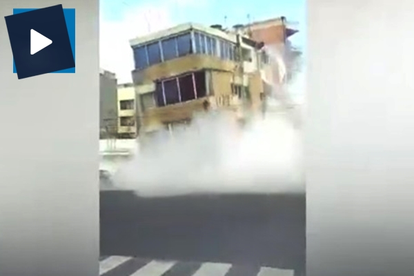 5 katlı bina yerle bir oldu