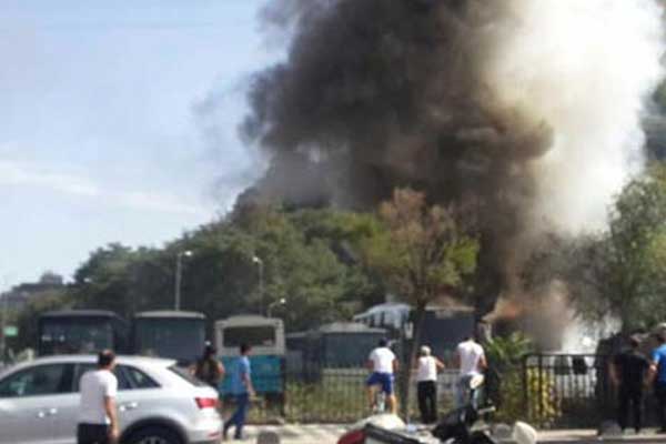 İstanbul Sarıyer'de büyük yangın!