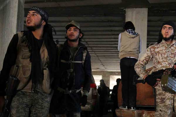 Muhalifler İdlib için birleşti: 'Devrim Genelkurmayı'