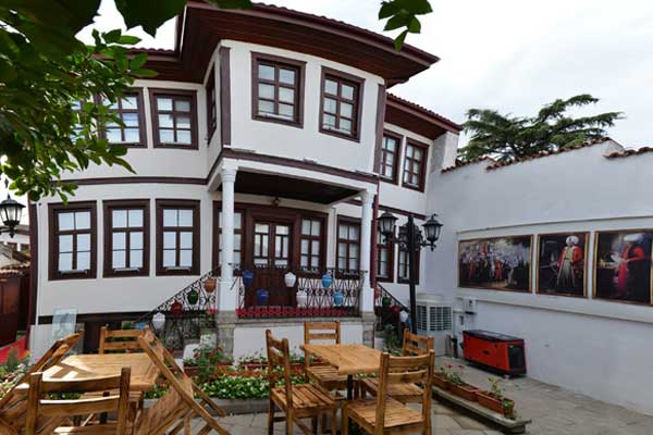 Trabzon'daki 'Tarih Müzesi'ne yoğun ilgi