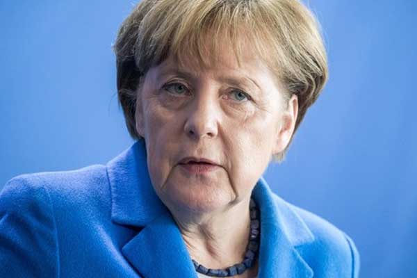 Merkel'den Türkiye açıklaması