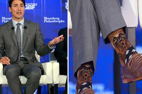 Kanada Başbakanı çoraplarıyla gündemde!