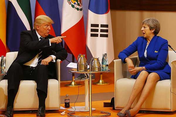 Theresa May, Trump ile görüştü