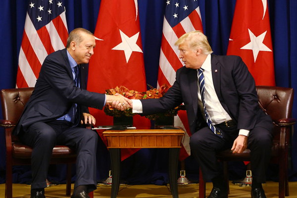 Erdoğan-Trump zirvesi başladı