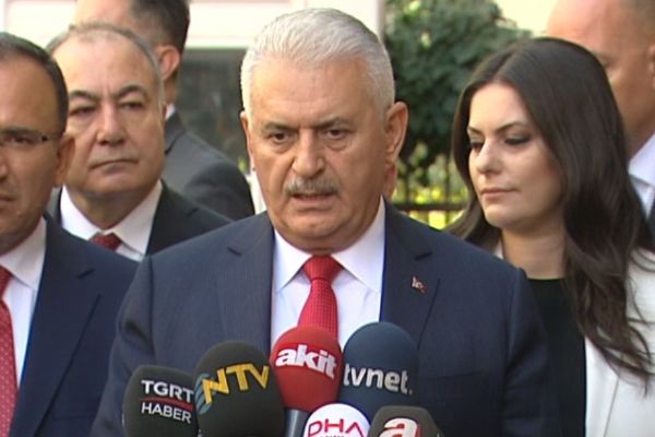 Binali Yıldırım: Barzani bu sevdadan vazgeçmelidir