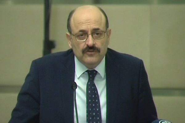 Yekta Saraç: Sınavsız model bugün için söz konusu değil