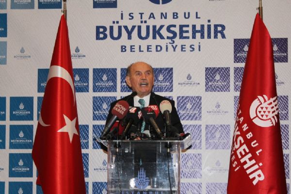 Kadir Topbaş: Çocuklarım ve torunlarım bayram ediyor