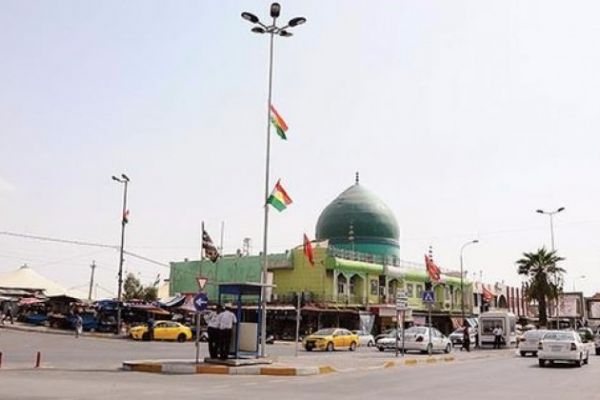 Kerkük’te Türkçe afişler!