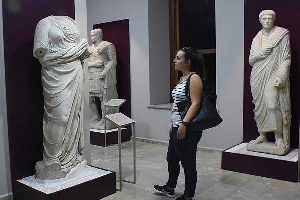 Amasra'daki 'Tesadüf Eserler Müzesi'ne ziyaretçi akını