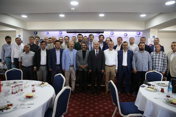 İstanbul'un kutsal emanetleri belgesele çekiliyor