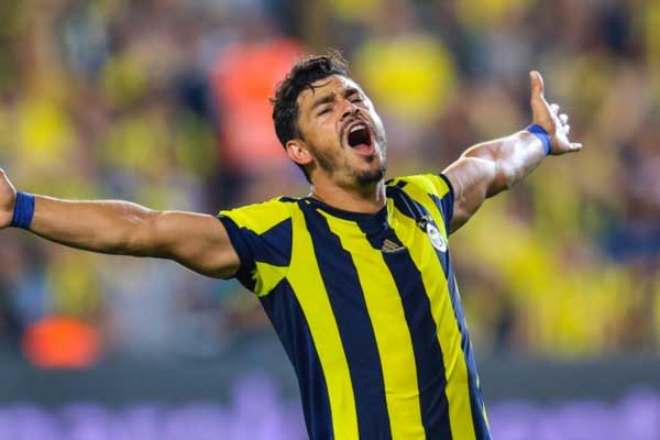 Derbide gülen taraf Fenerbahçe oldu