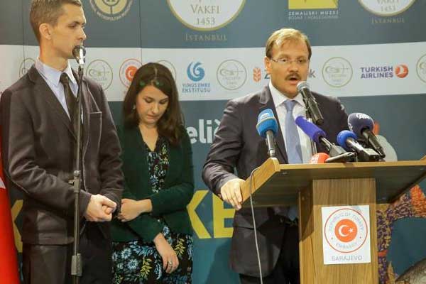 Çavuşoğlu'ndan Bosna Hersek'te FETÖ uyarısı