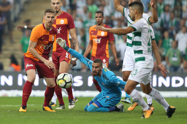 Galatasaray Bursa'da puan kaybetmedi