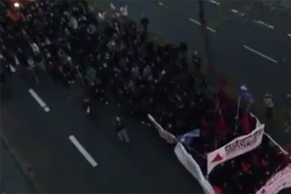 Naziler Almanya'yı ilk günden karıştırdı