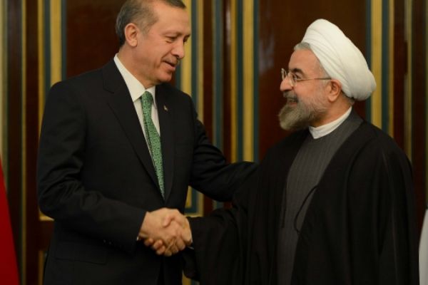 Cumhurbaşkanı Erdoğan, Ruhani'ye 'sınırları kapat, ticareti durdur' önerisiyle gidecek