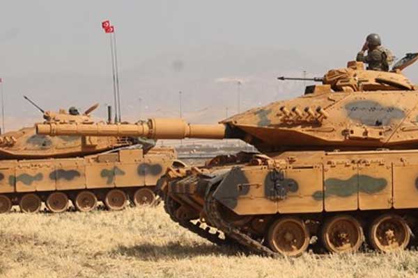 Sınırında tatbikat! Iraklı askerler de katılıyor