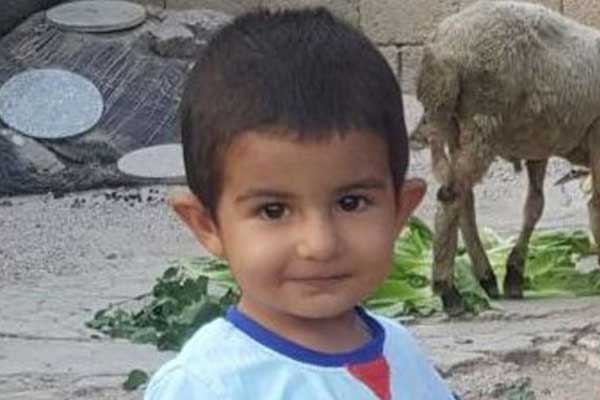 Minik Hamza yaşam mücadelesini kaybetti