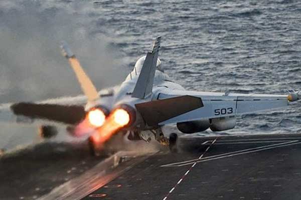 Rusya Suriye'de SDG'yi vurdu