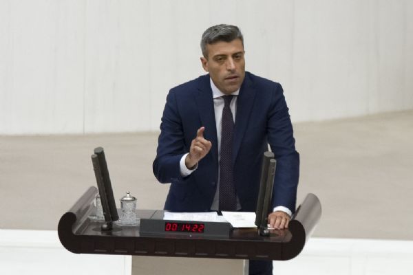 CHP'li Öztürk Yılmaz: Bölgede savaş istemiyoruz