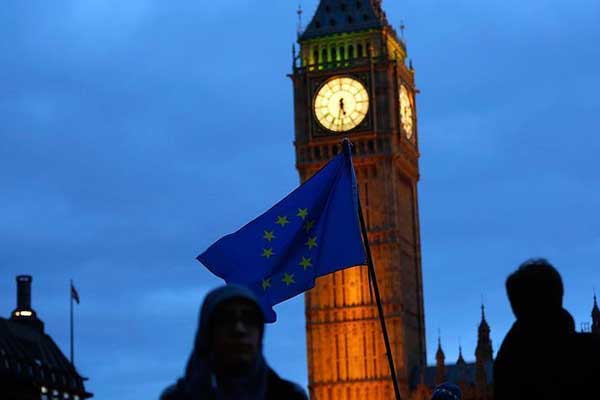 İrlanda Cumhuriyeti Başbakanı: Fiziki sınır olmayacak