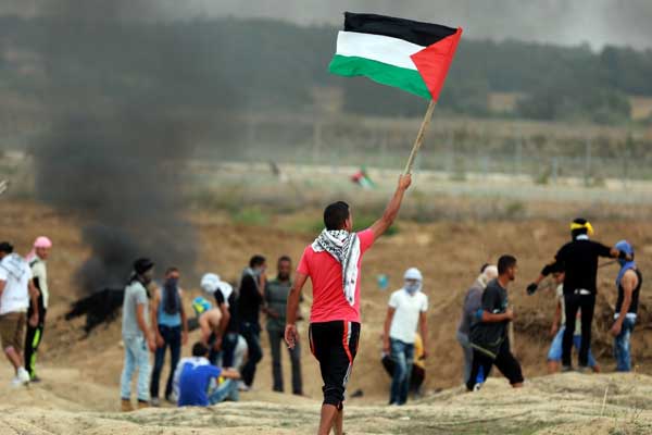 Batı Şeria'da silahlı saldırı! 4 kişi öldü!