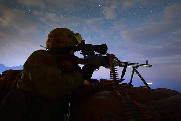 Askeri konvoya saldıran 3 PKK'lı öldürüldü