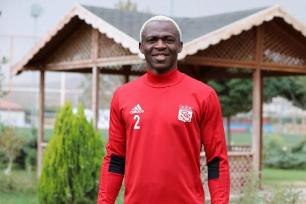Arouna Kone: Kazanmak için her şeyi yapmalıyız