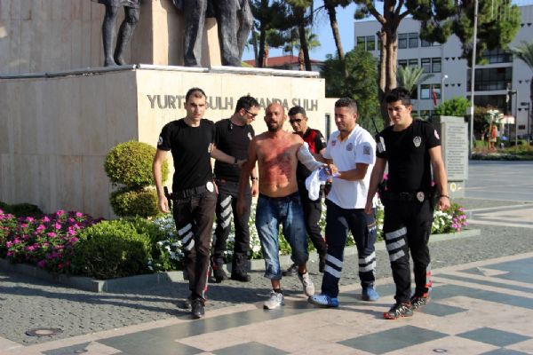 Antalya'da işsizim deyip ortalığı birbirine kattı