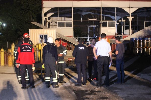 Kocaeli'de gaz dolum tesisinde oksijen tüpleri patladı