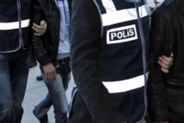 Bylock kullanıcısı 16 kişi adliyeye sevk edildi