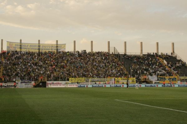 Fenerbahçe biletleri 3 dakikada bitti