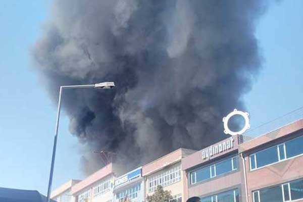 İvedik Organize Sanayi Bölgesi'nde yangın