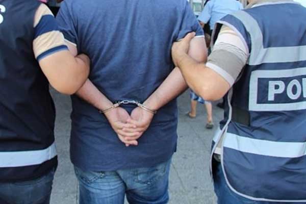 İzmir merkezli 10 ilde bylock operasyonu