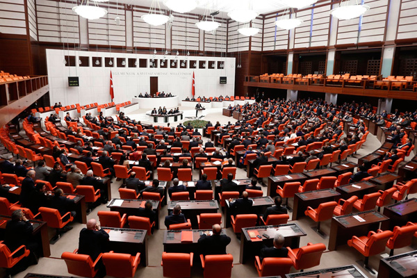 Torba yasa tasarısı TBMM'ye sunuldu