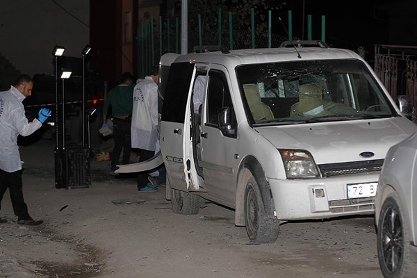 AK Parti İl Başkan Yardımcısına bombalı saldırı