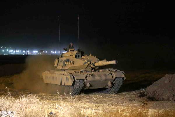 Türk ve Iraklı askerlerden bir ilk: Gece tatbikatı yapıldı