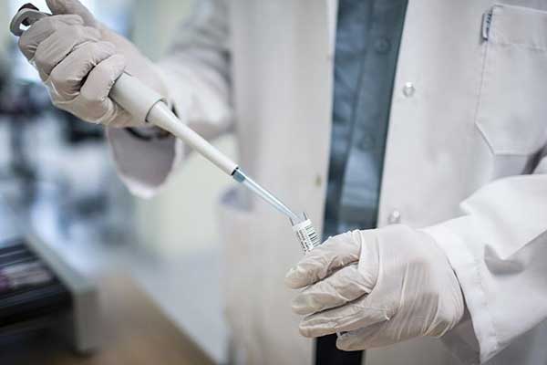 'Kanseri yendim' yalanını söyleyen blog yazarına ceza