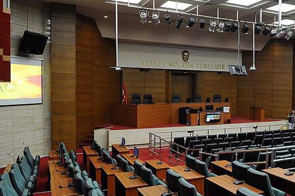 Hurşit Tolon'u sahte belgelerle dinlemişler