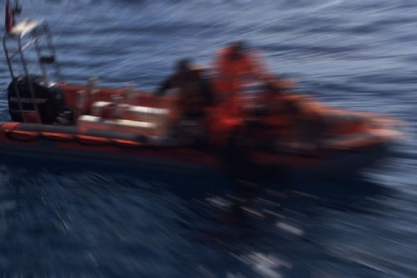 Arakanlı Müslümanları taşıyan tekne battı: 13 kişi öldü