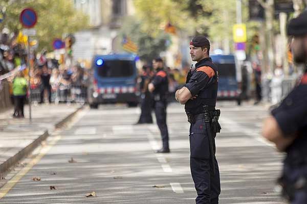 Katalonya'da yeni operasyon!