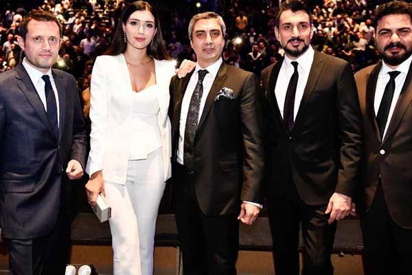 'Kurtlar Vadisi Vatan'ın Köln galasına yoğun ilgi