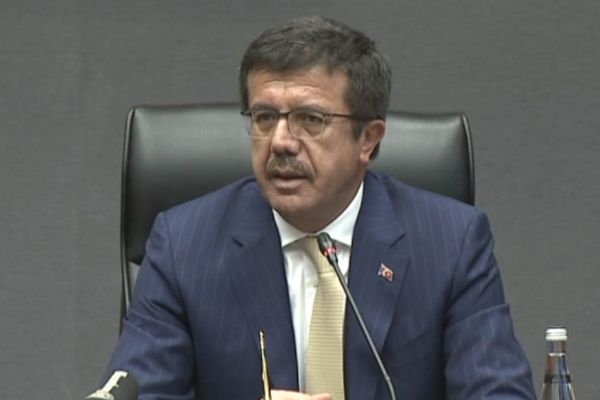 Bakan Nihat Zeybekci'den 'Rusya'ya domates ihracatı' açıklaması