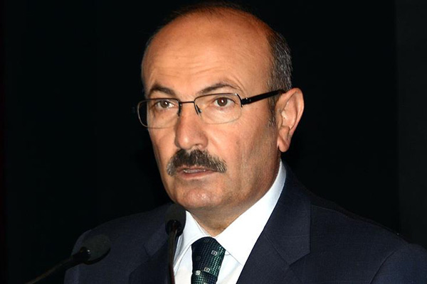 Eski Burdur Valisi'ne FETÖ'den gözaltı